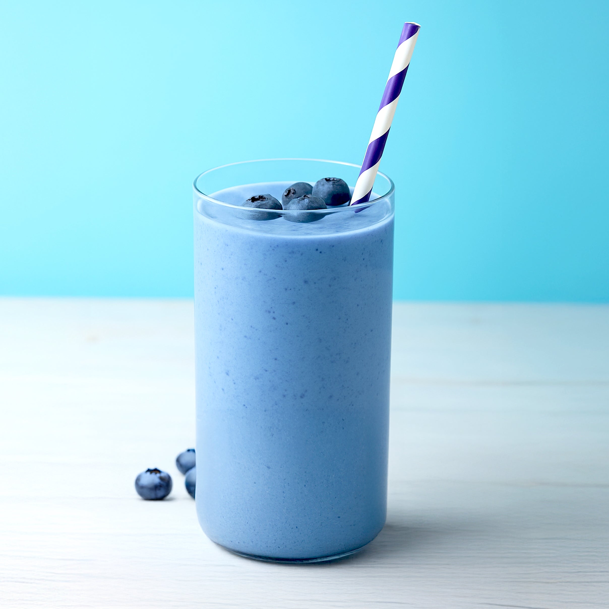 Blueberry Charge Shake